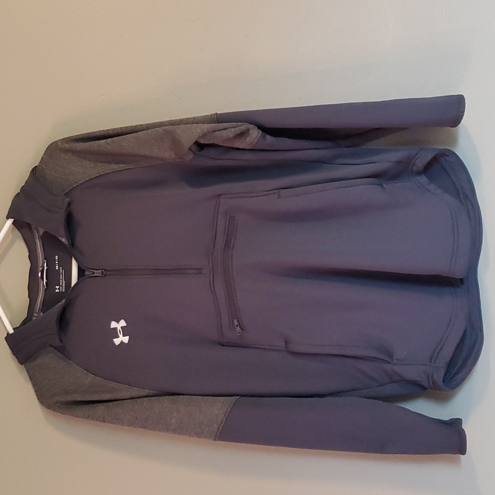 Under Armour mens grey hooded pullover